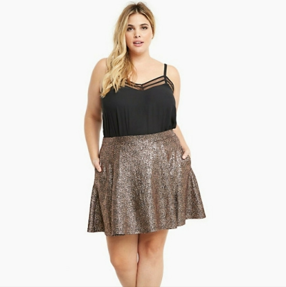 Torrid Metallic Rose Gold Skater Skirt Size 4